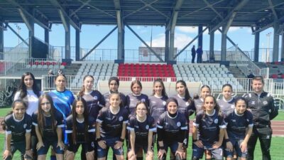 Kocaeli Amatör U-15 Kadın Futbol Liginde ilk maçlar oynandı. Kadın