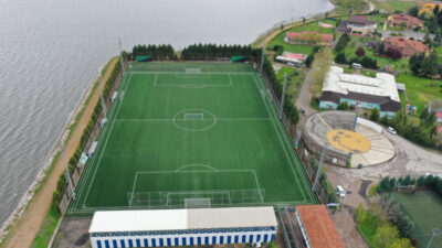 Kocaeli Büyükşehir Belediyesi’nin spora ve gençliğe yönelik yatırımları artarak devam