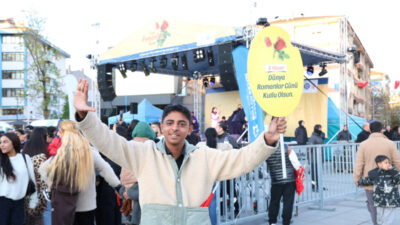 Kocaeli Büyükşehir Belediyesi, toplumumuzun neşesi, enerjisi ve kültürel zenginliği olan