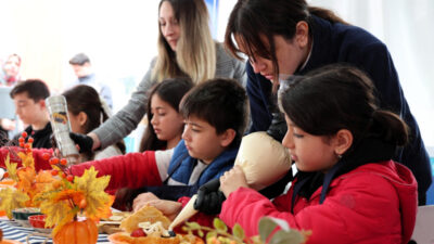 Büyükşehir tarafından Milli İrade Meydanı’nda düzenlenen 23 Nisan Ulusal Egemenlik