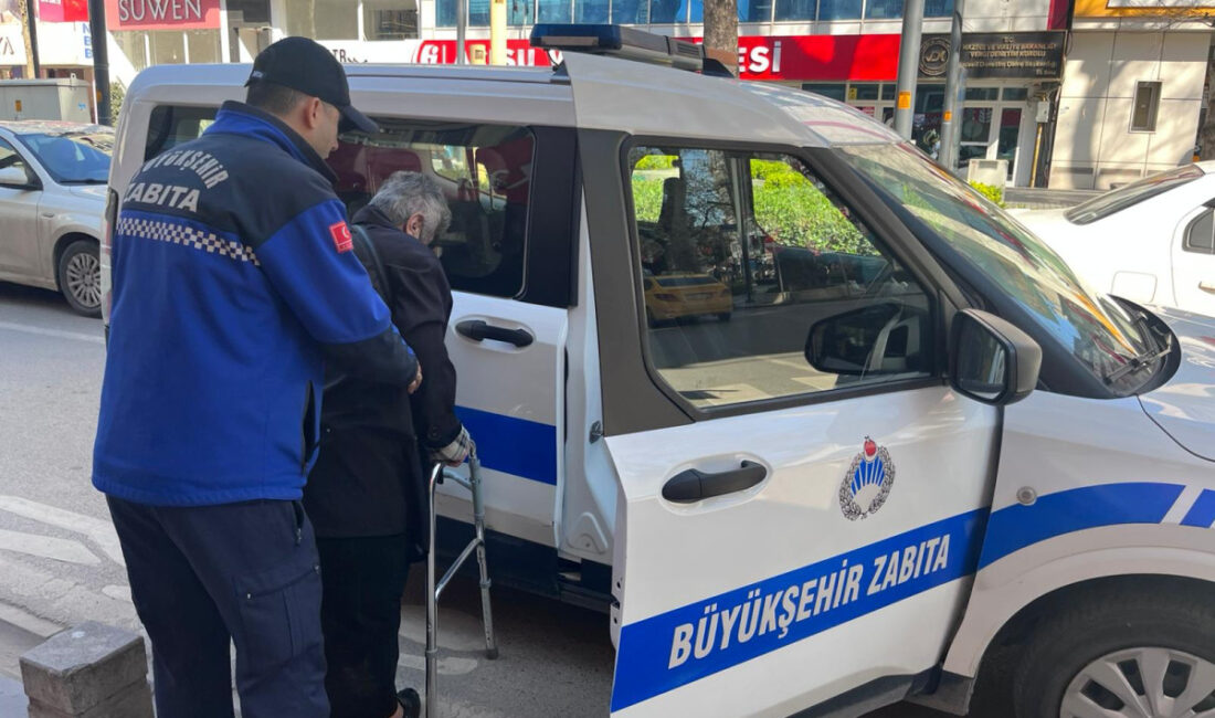 Kocaeli Büyükşehir Belediyesi’ne bağlı zabıta ekipleri yalnızca denetim göreviyle değil,