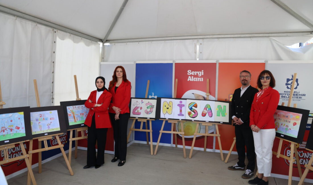 Büyükşehir’in 23 Nisan Şenliği, sanat kurslarının da katılımıyla renklenmeye devam