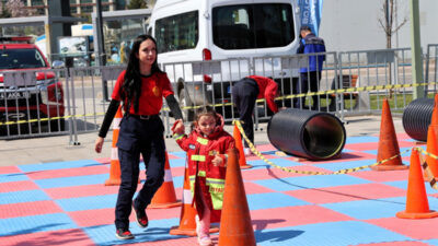 Büyükşehir Belediyesi’nin 23 Nisan Şenliği, çocukların en keyifli anlarına sahne