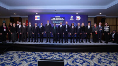 Kocaeli Büyükşehir Belediye Başkanı Tahir Büyükakın, “Yeşil Gelecek ve Dijital