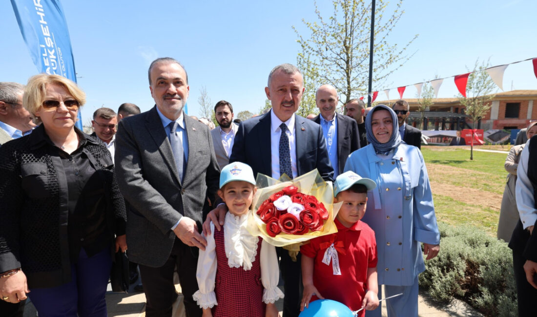 Kocaeli Büyükşehir Belediyesi’nin çocuklar ve aileleri tarafından büyük beğeni ve
