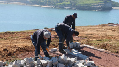 Kandıra Belediyesi, ilçenin turizm potansiyelini artırmak amacıyla çalışmalarını
aralıksız sürdürüyor