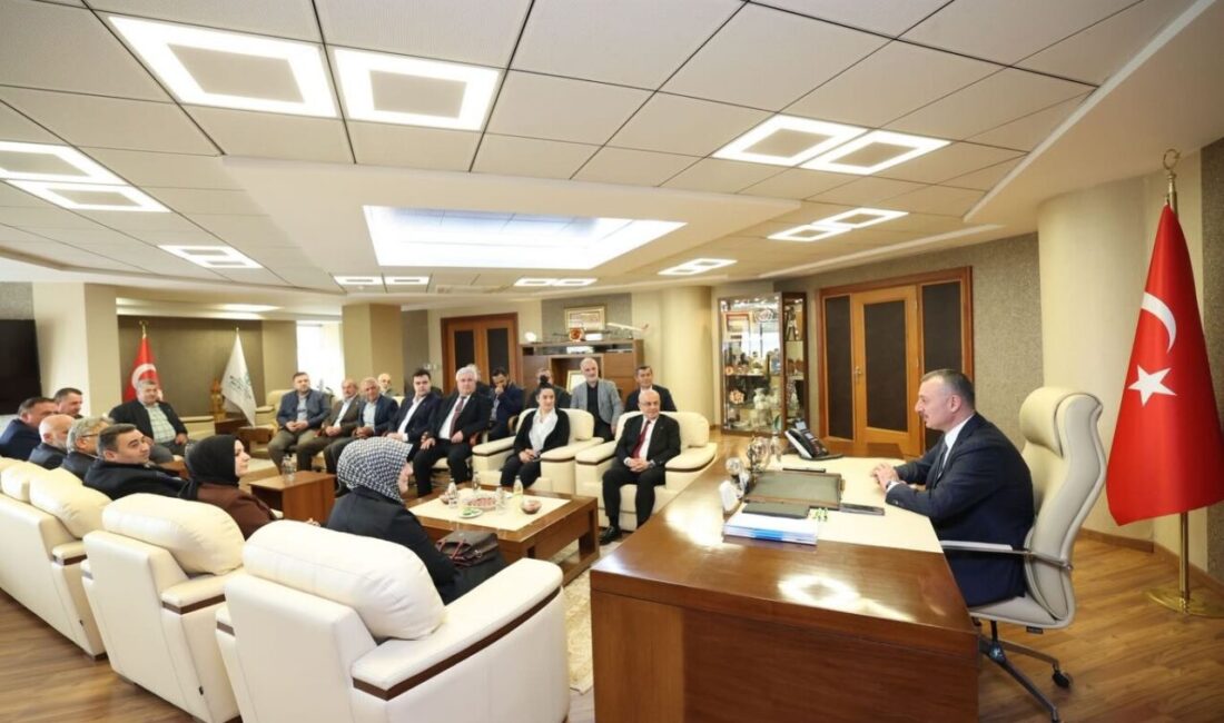 Kocaeli Büyükşehir Belediye Başkanı Tahir Büyükakın, geçtiğimiz şubat ayında AK