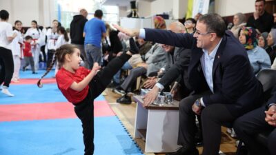 Derince’de aileler ve çocukların katılımıyla düzenlenen sportif etkinlikler Şehit Er