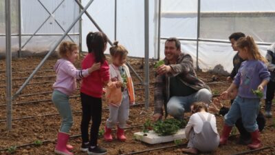 Çınar Çocuk Evleri öğrencileri, İzmit Belediyesi tarafından hayata geçirilen Çocuk