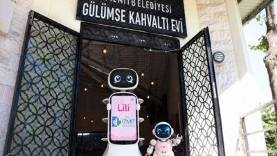 İzmit Belediyesinin Şehitlik Korusu içerisinde hizmet veren Gülümse Kahvaltı Evi,