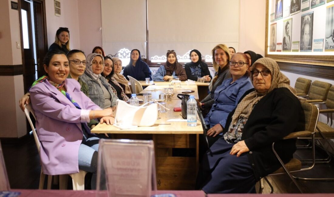 İzmit Belediyesinin hayata geçirdiği Kadın Kadına Konak Buluşmaları, bu hafta