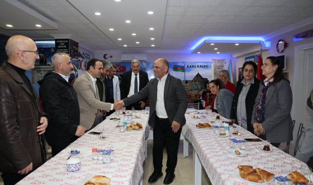 Başkan Şener Söğüt, Körfez Kent Konseyi tarafından düzenlenen programda Körfez