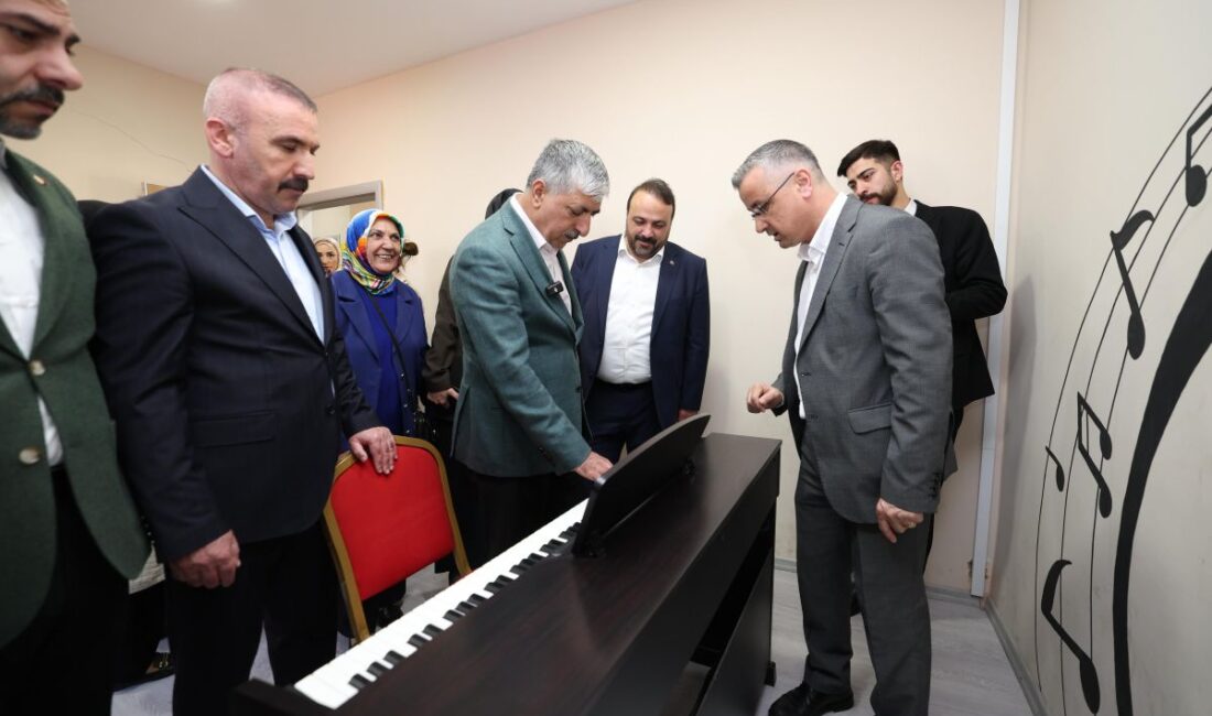 Dilovası’nda çocuklara yönelik önemli bir sosyal alan daha modern haliyle