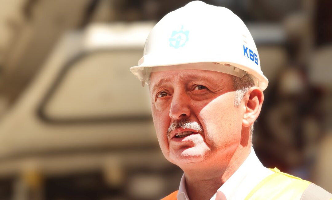 Kocaeli Büyükşehir Belediye Başkanı Tahir Büyükakın, 1 Mayıs Emek ve