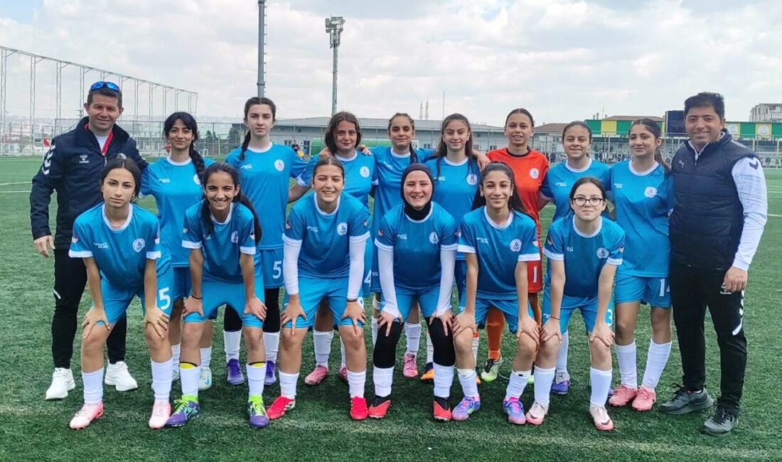 U-15 Kızlar Ligi 2. Grup’ta mücadele eden Körfez Gençlerbirliği Kız