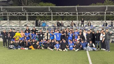 Çayırova Belediyesi Eğitim Spor Kulübü U-15 Futbol Takımı, dün oynadığı