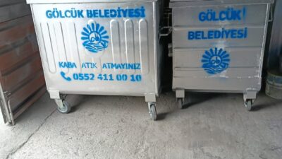 Gölcük Belediyesi, zaman içinde eskiyen ve yıpranan çöp konteynerlerini geri