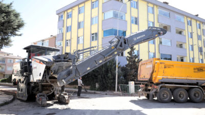 Üstyapımı yenileme ve onarım çalışmaları ile vatandaşların şehir içerisinde daha