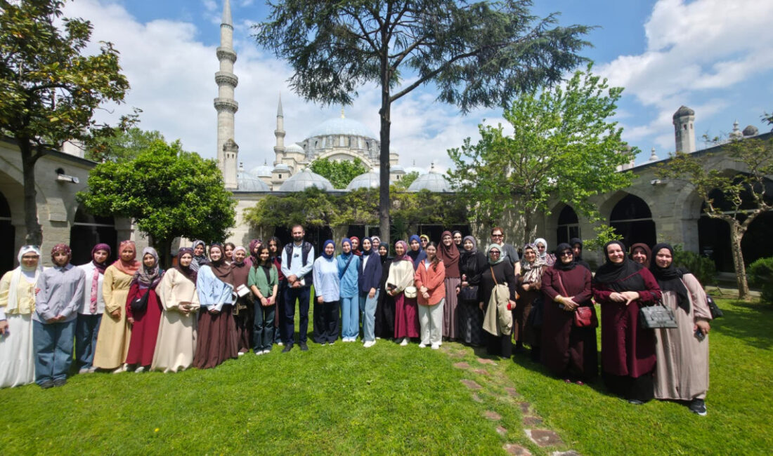 Kocaeli Büyükşehir Belediyesi tarafından hayata geçirilen “Bir Kitap, Bir Şehir,