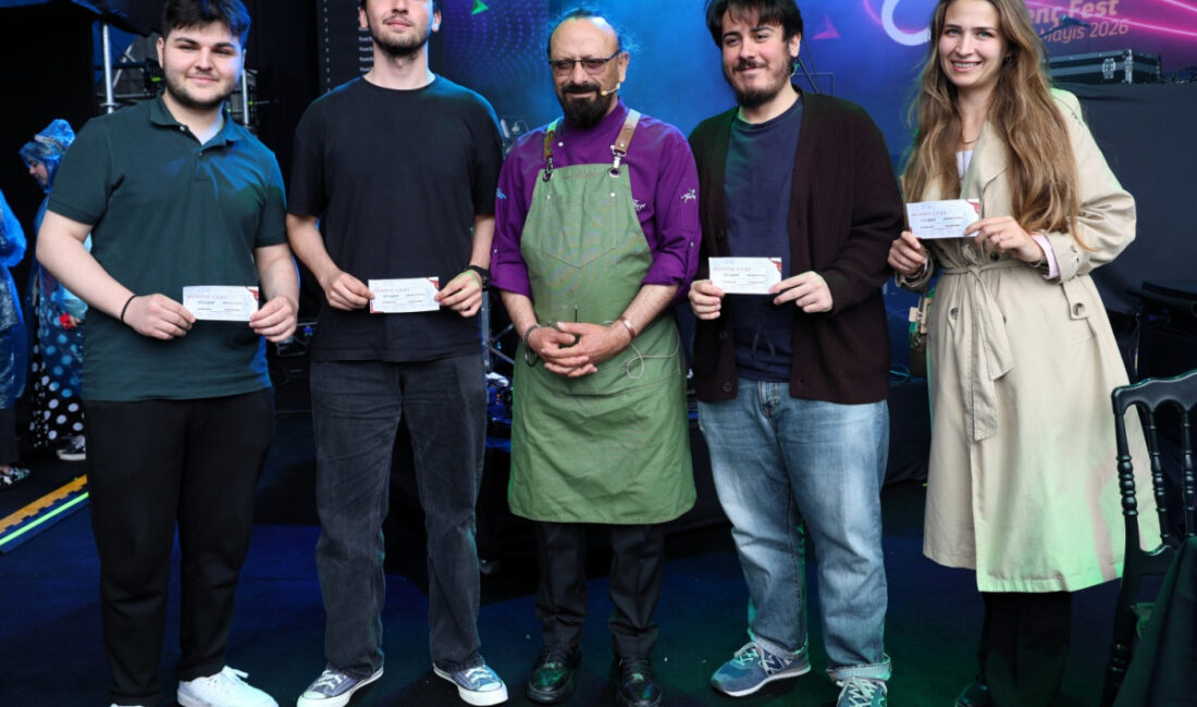 Kocaeli Büyükşehir Belediyesi’nin Milli İrade Meydanı’nda düzenlediği EnFest 2026’da gastronomi