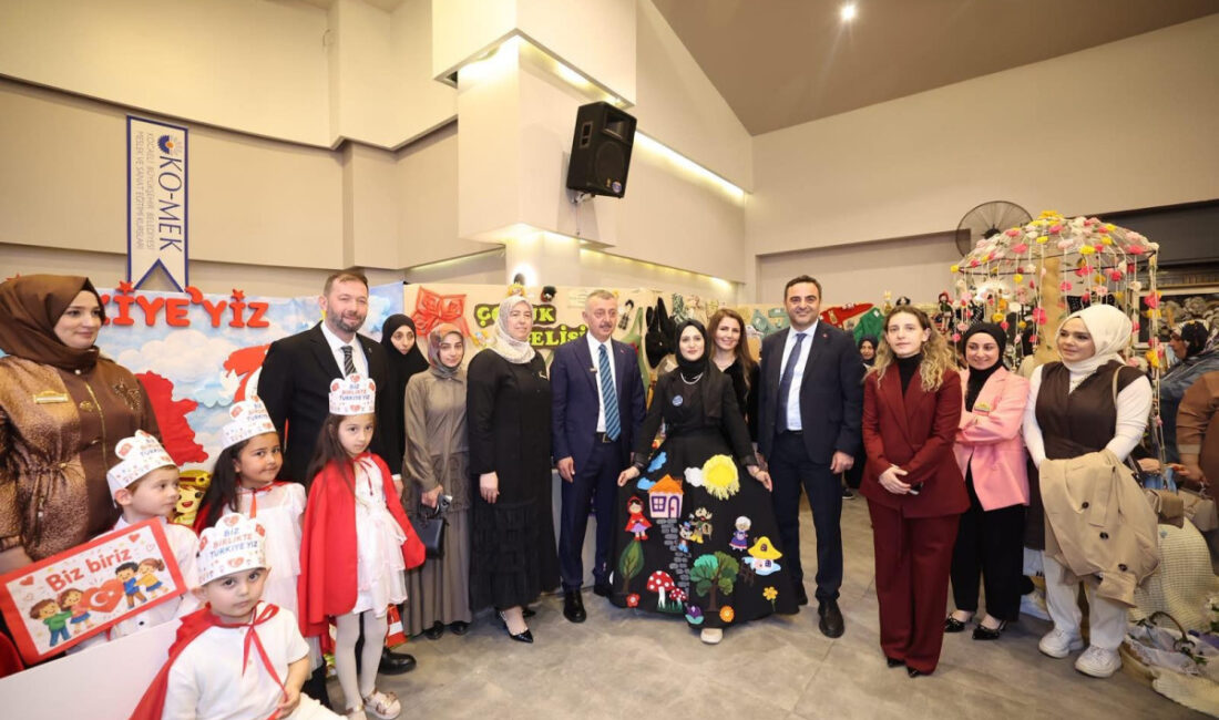 KO-MEK Başiskele İlçe Sergisi’nin açılışında ilgi de heyecan da yüksekti.
