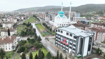 Kocaeli Büyükşehir Belediyesi’nin Derince’de 5 katlı olarak inşa ettiği İmam