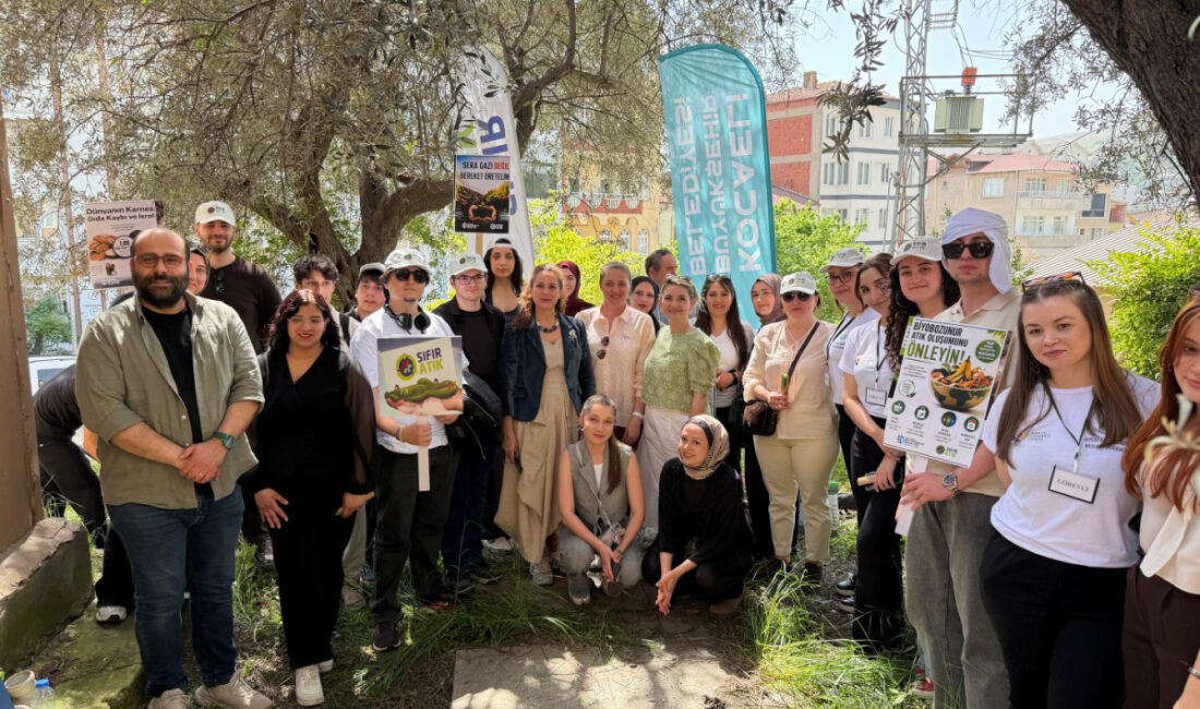 Kocaeli Büyükşehir Belediyesi, Kocaeli Üniversitesi’nde öğrenim gören öğrencilere yönelik düzenlenen