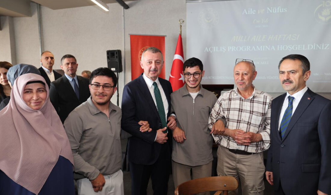 Kocaeli Büyükşehir Belediye Başkanı Tahir Büyükakın, Milli Aile Haftası Açılış