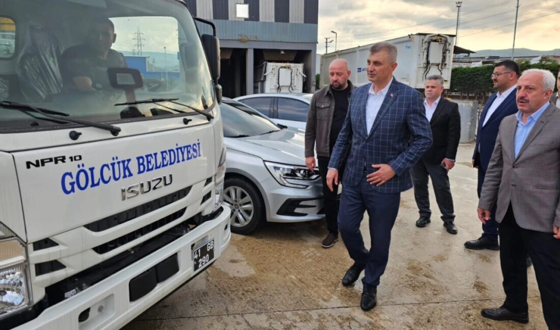 Gölcük Belediyesi, vatandaşlarına en iyi hizmeti sunabilmek amacıyla araç filosuna