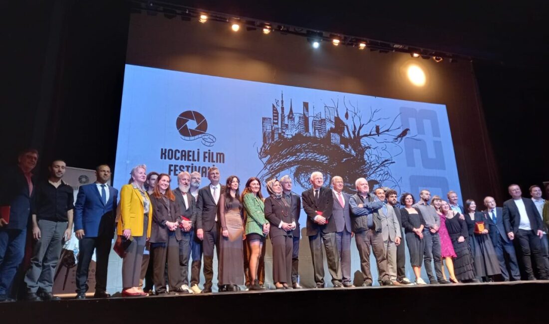 Kocaeli Kaya Şirketler Topluluğu ana sponsorluğunda düzenlenen 5. Kocaeli Film
Festivali,