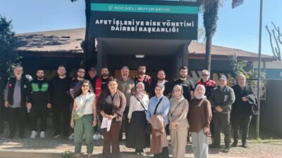 Kocaeli Büyükşehir Belediyesi, afetlere hazırlık kapsamında haberleşme altyapısını güçlendirmeye yönelik