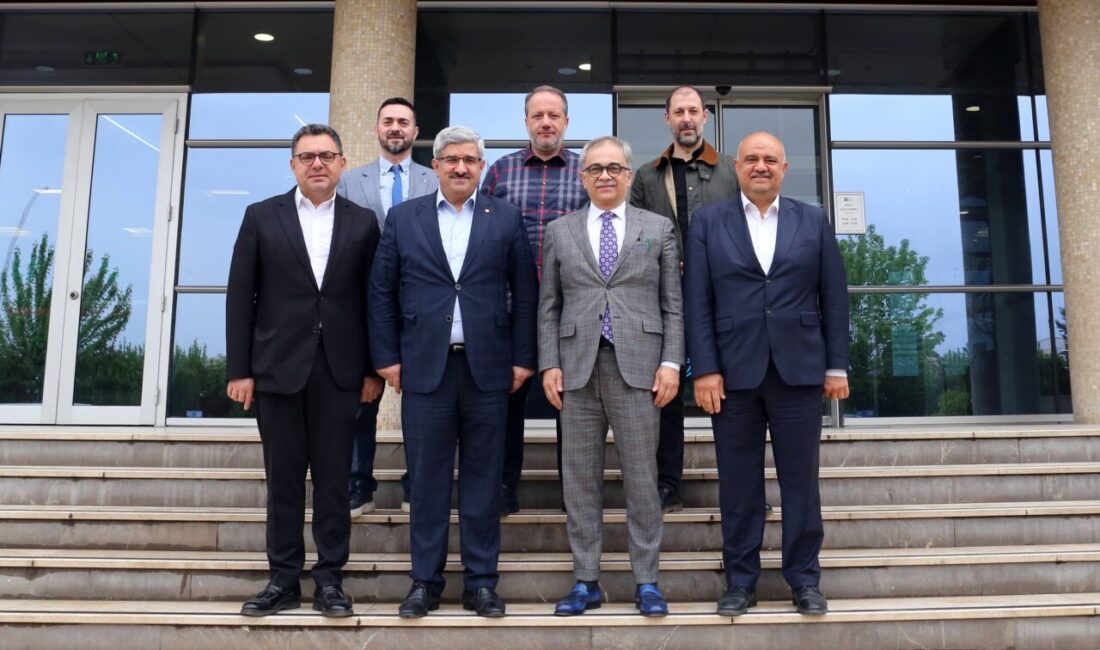 Kocaeli Büyükşehir Belediyesi Genel Sekreteri Dr. Hayri Baraçlı, Kocaeli Ticaret