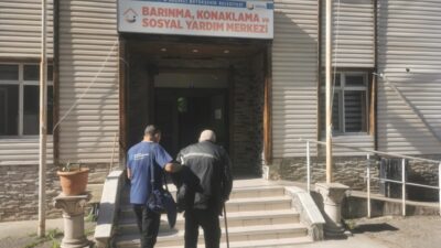 Kocaeli Büyükşehir Belediyesi, Gebze’de tek başına ve sağlıksız koşullarda yaşamını