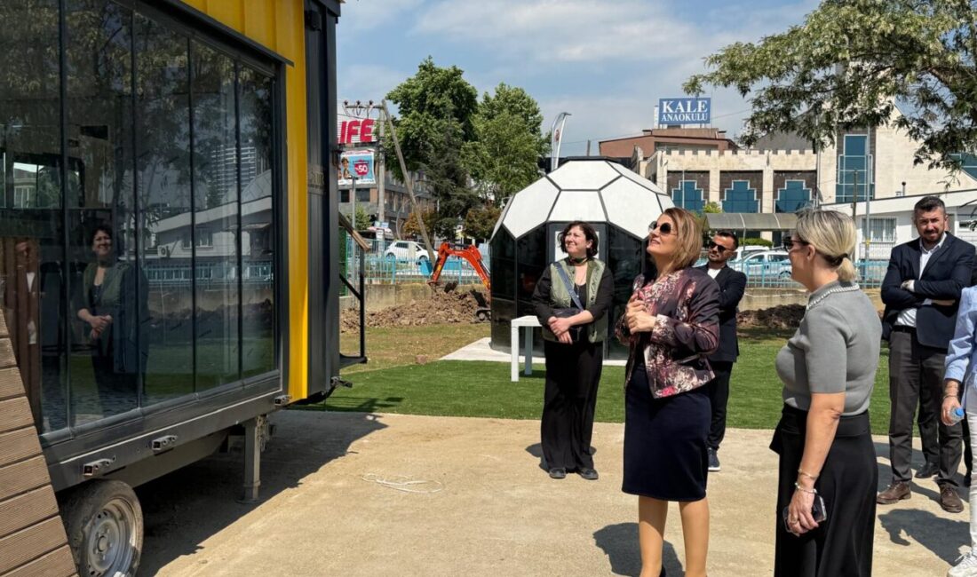 Çin ziyaretinden sabaha karşı 05.00’te dönen Fatma Başkan gençleri teknoloji,