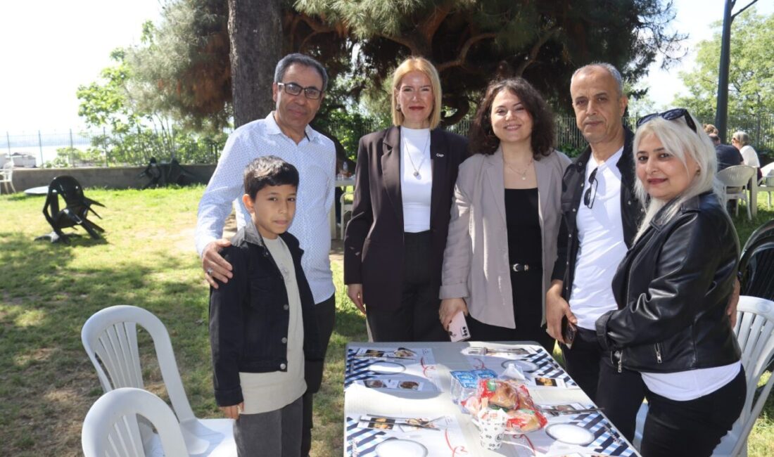 İzmit Belediyesi’nin Engelliler Haftası kapsamında düzenlediği “Engelli Dernekleri İstişare ve