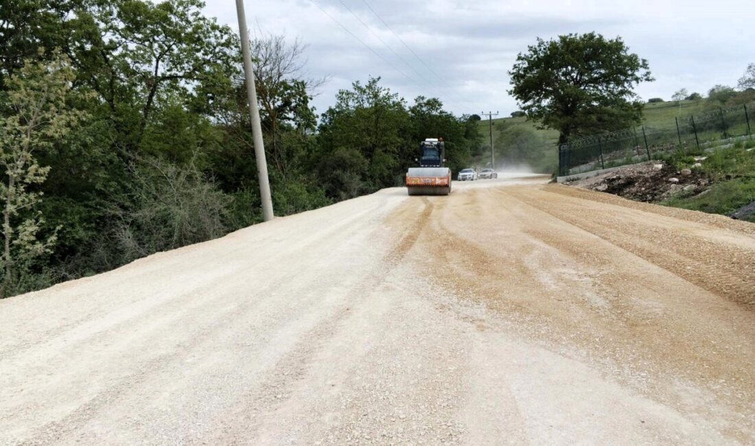Kocaeli Büyükşehir Belediyesi, Kandıra ilçesinde ulaşım kalitesini artırmak amacıyla üstyapı
