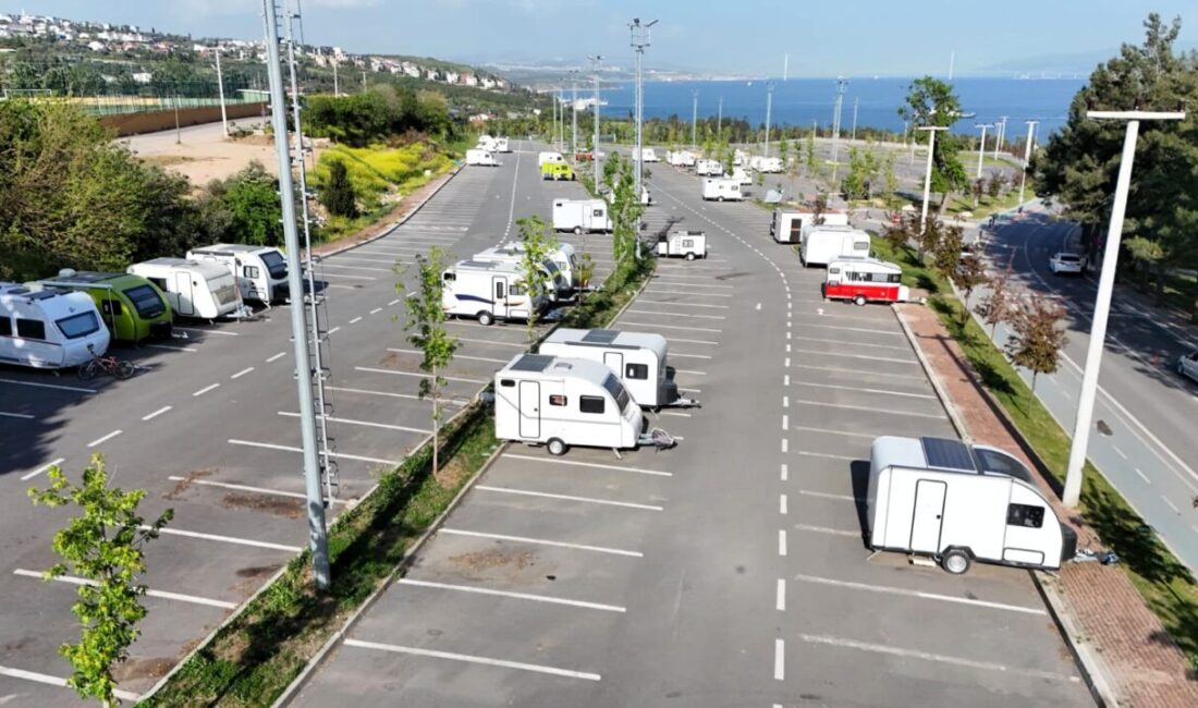 Darıca Millet Bahçesi’nde Kocaeli Büyükşehir Belediyesi iştiraki Akçapark tarafından işletilen