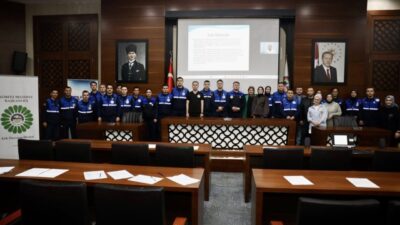 Körfez Belediyesi’nde ‘Etik Haftası’ etkinlikleri kapsamında personele yönelik eğitim verildi.