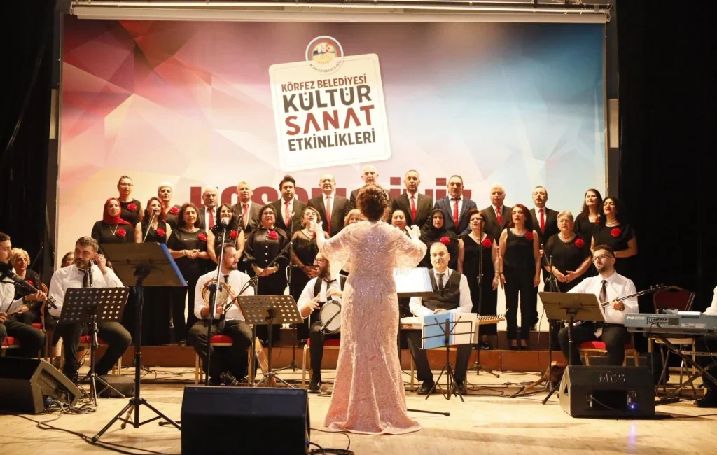 Körfez Belediyesi Kültür İşleri Müdürlüğü tarafından düzenlenen Kültür sanat
etkinlikleri devam