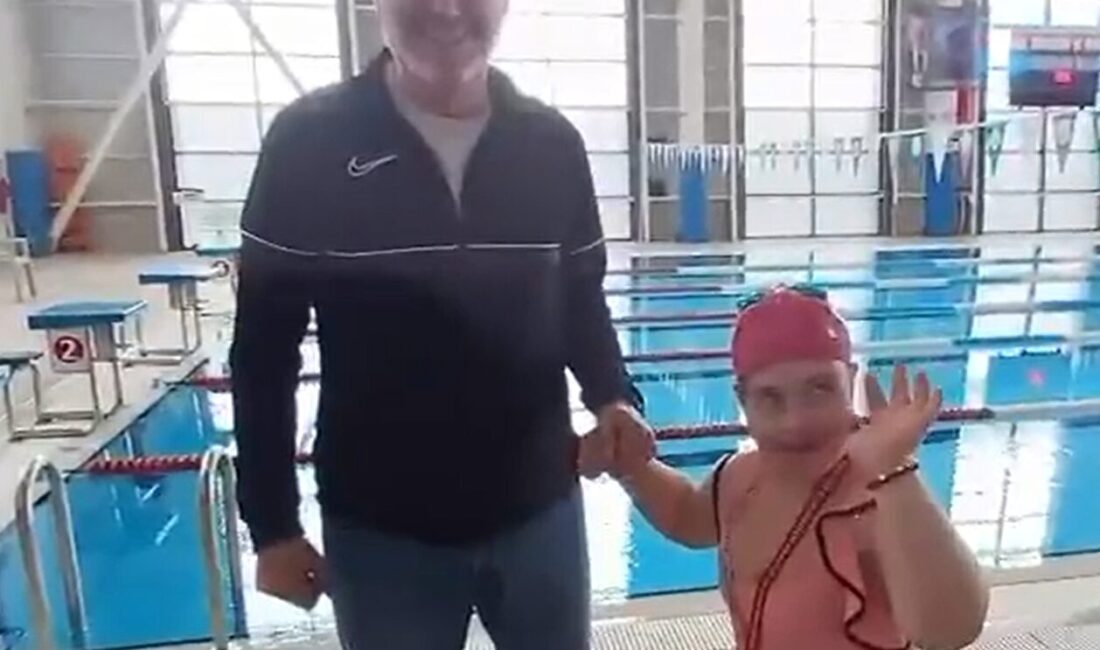 Körfez Belediyesi özel sporcularından Bahar Demirci Okul Sporları Kocaeli Yüzme