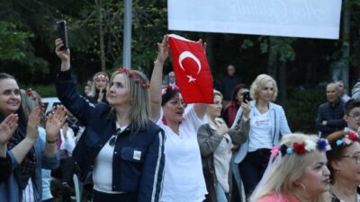 İzmit Belediyesi, Alevi Kültür Derneği Kocaeli Şubesi ve Yahya Kaptan