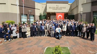 Gölcük’te düzenlenen Kent Bayramlaşması, Kurban Bayramı’nda da toplumun her kesiminden