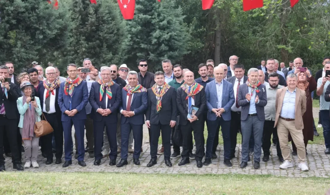 Osmanlı Devleti’nin kuruluş döneminin önemli komutanlarından Akçakoca Bey ve silah