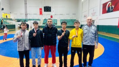 Kocaeli genelinden 72 okuldan, 1864 öğrencinin katıldığı Kocaeli İmam Hatip
