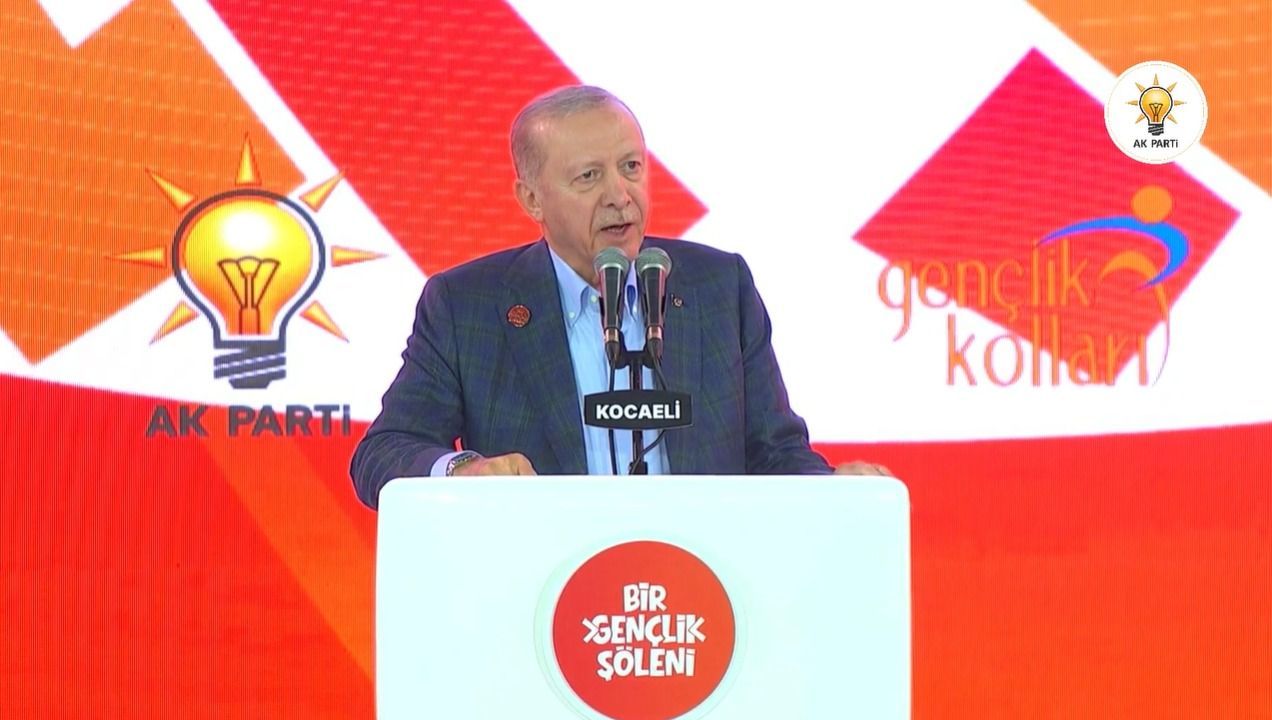 Cumhurbaşkanı Recep Tayyip Erdoğan, AK Parti Gençlik Kolları tarafından Kocaeli’de