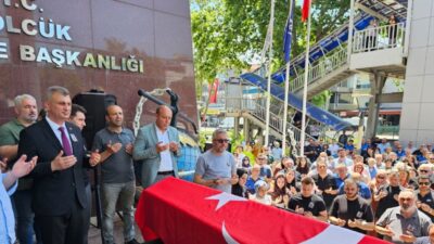 Gölcük Belediyesi personellerinden, Plan ve Proje Müdürlüğü kadrosunda uzun süredir
