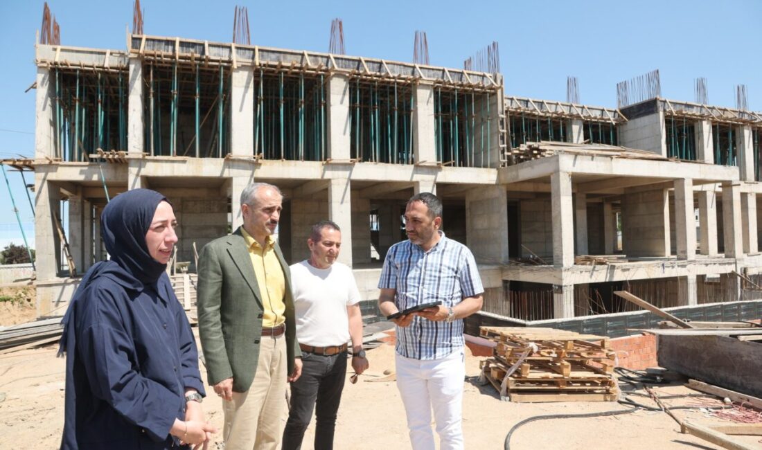 Çayırova Belediye Başkanı Bünyamin Çiftçi, Şekerpınar’da yapımı devam eden Doğa