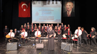 Kocaeli Büyükşehir Belediyesi bünyesinde hizmet veren Saygınlar Kulübü, 65 yaş