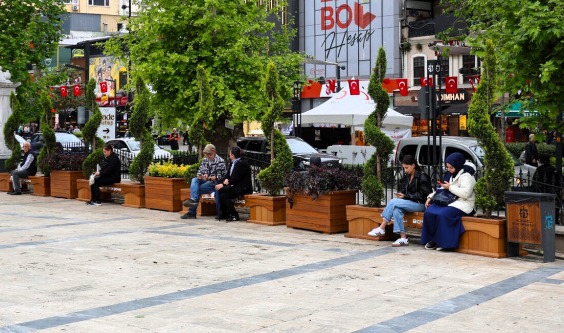Kocaeli Büyükşehir Belediyesi, kent estetiğini güçlendirmek ve vatandaşlara daha düzenli