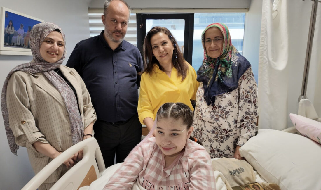 Kocaeli Büyükşehir Belediyesi’nin “Engelsiz Taksi” hizmetinden 5 yıldır yararlanan 11